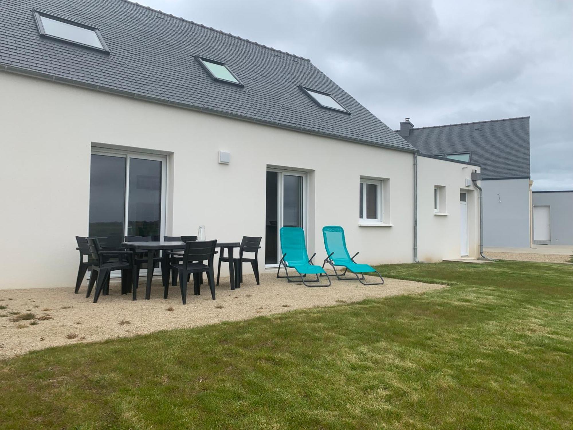Maison Neuve Плугерно Екстериор снимка